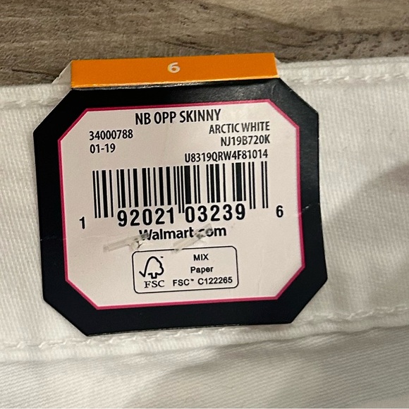 Nobo Denim White Skinny pants - Picture 2 of 6